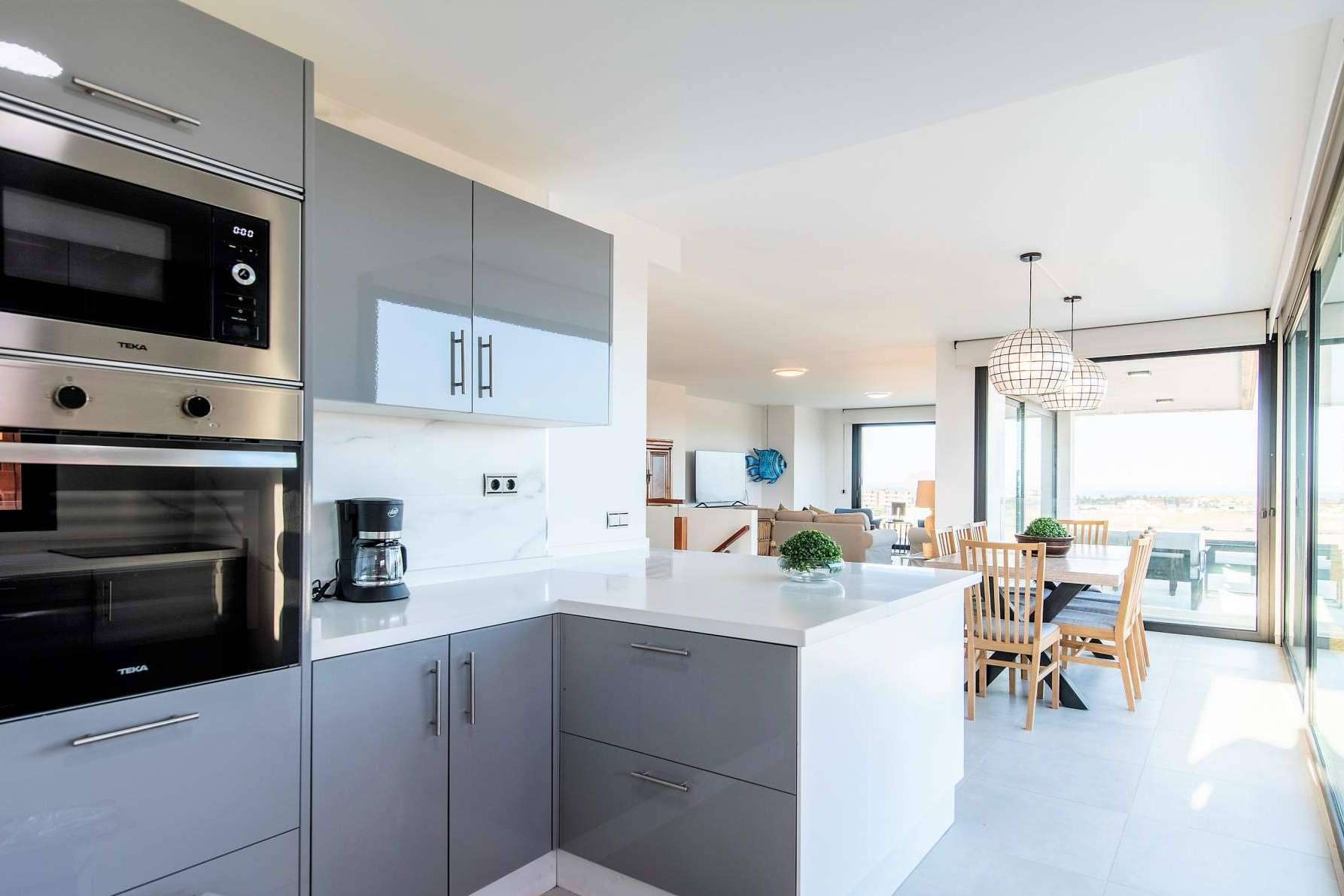 Alquiler de casas y apartamentos de vacaciones en Lanzarote y Tenerife de la mano de Rock Rentals