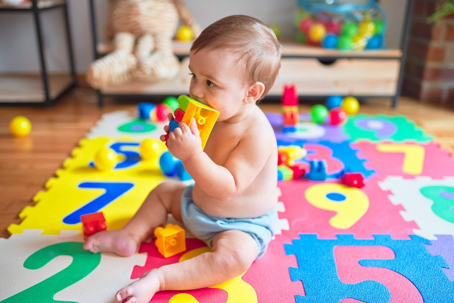 Razones para comprar tapetes de foamy para bebés, con Unimat