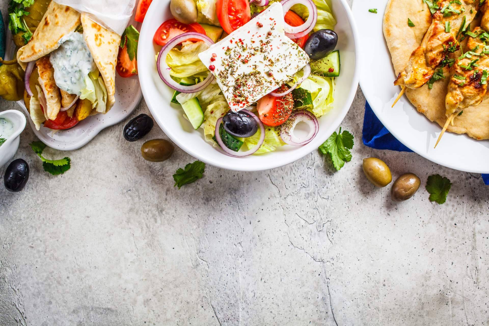 Greek Aribau, el restaurante de tapas tradicionales griegas en el centro de Barcelona