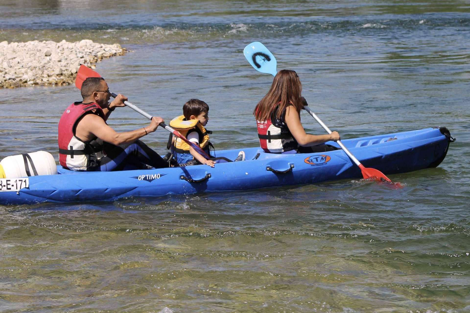 Una de las actividades favoritas de los amantes de la naturaleza es el Descenso del Sella con Los Cauces Multiaventura