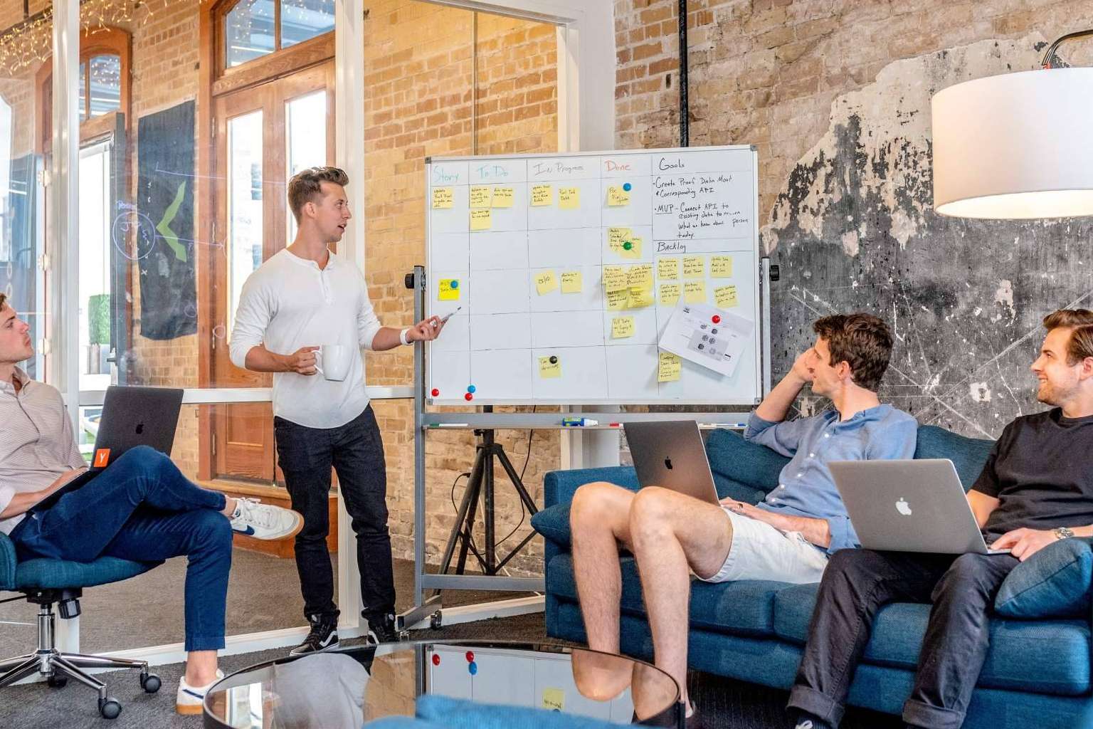 Hippo & Perrins es una agencia de marketing digital que ayuda a las empresas con presupuestos bajos a vender más en internet