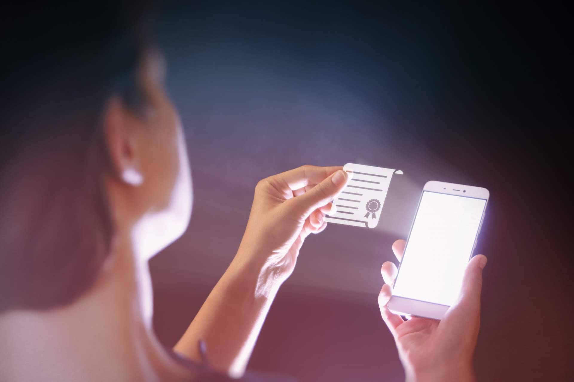 Gestiones 24 ayuda a obtener el certificado digital de la FNMT