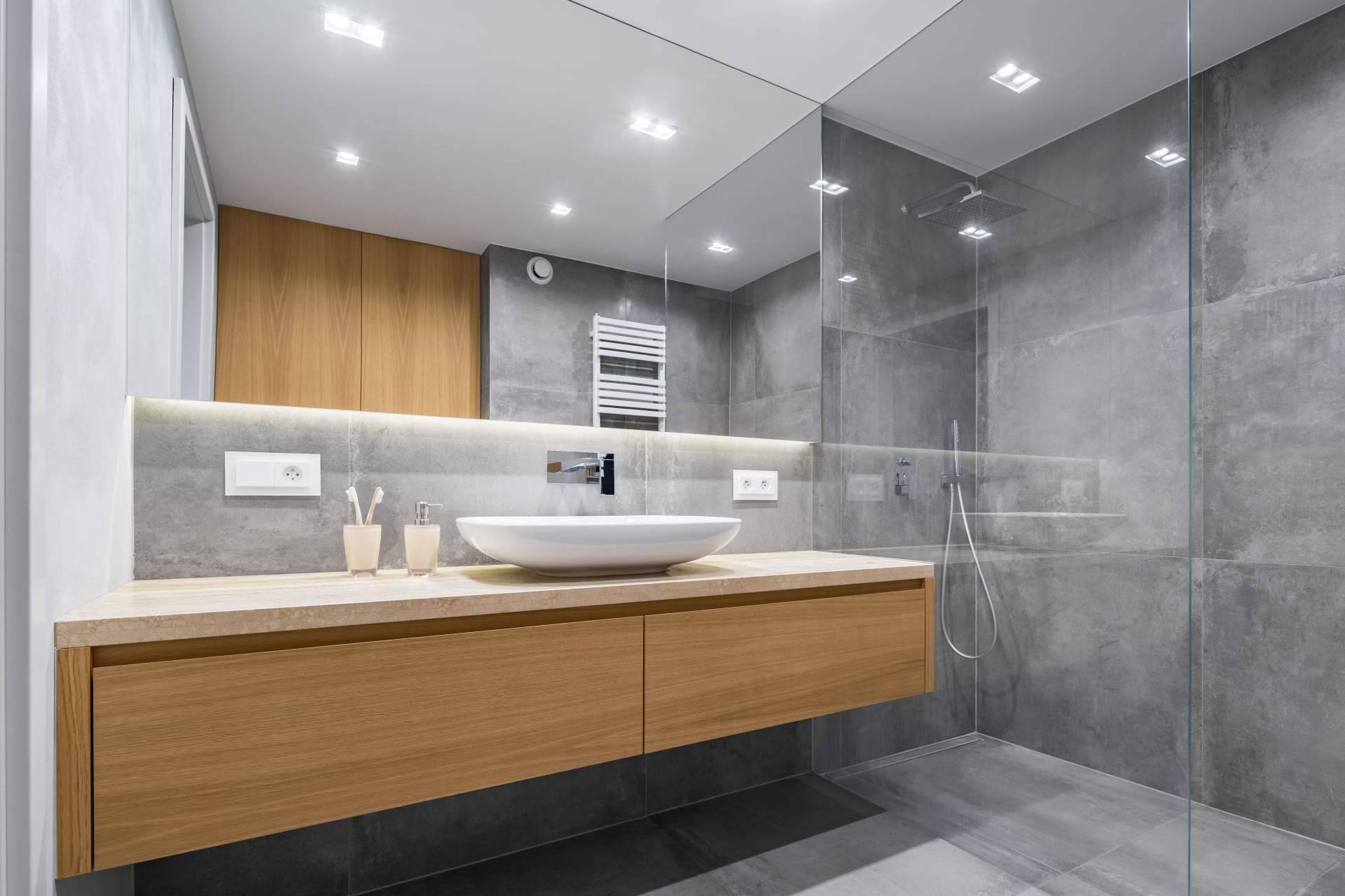 Finalis realiza reformas de baño, cuidando hasta el último detalle