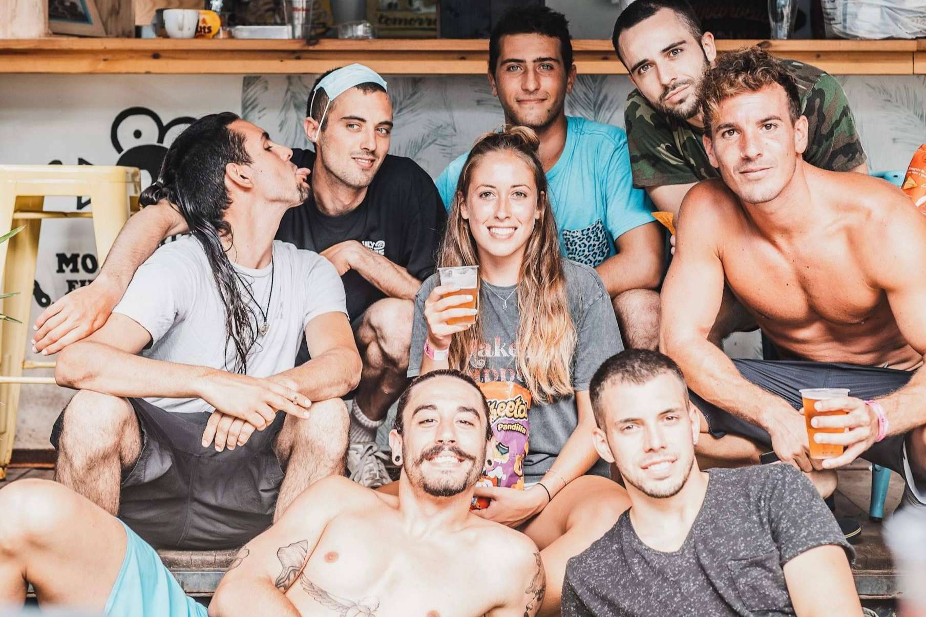 Los campamentos de surf están de moda entre los más jóvenes