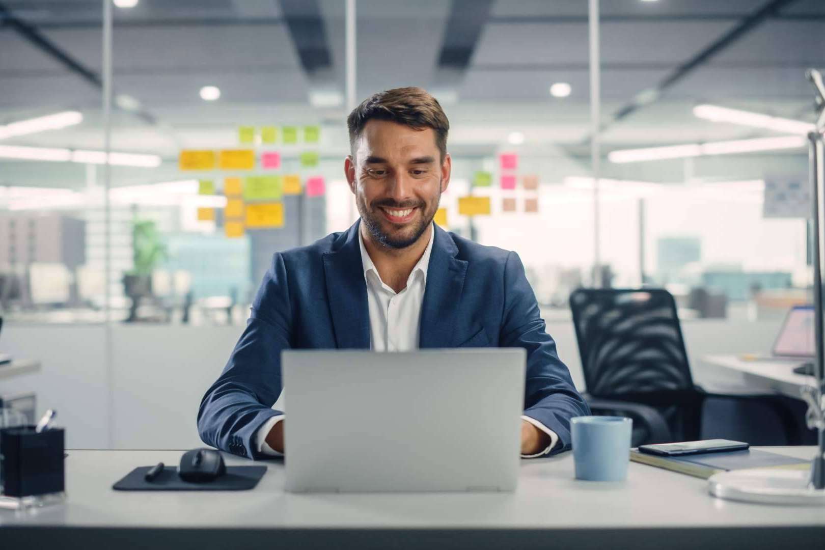 CEO Sphere ofrece soluciones de creación de una marca online