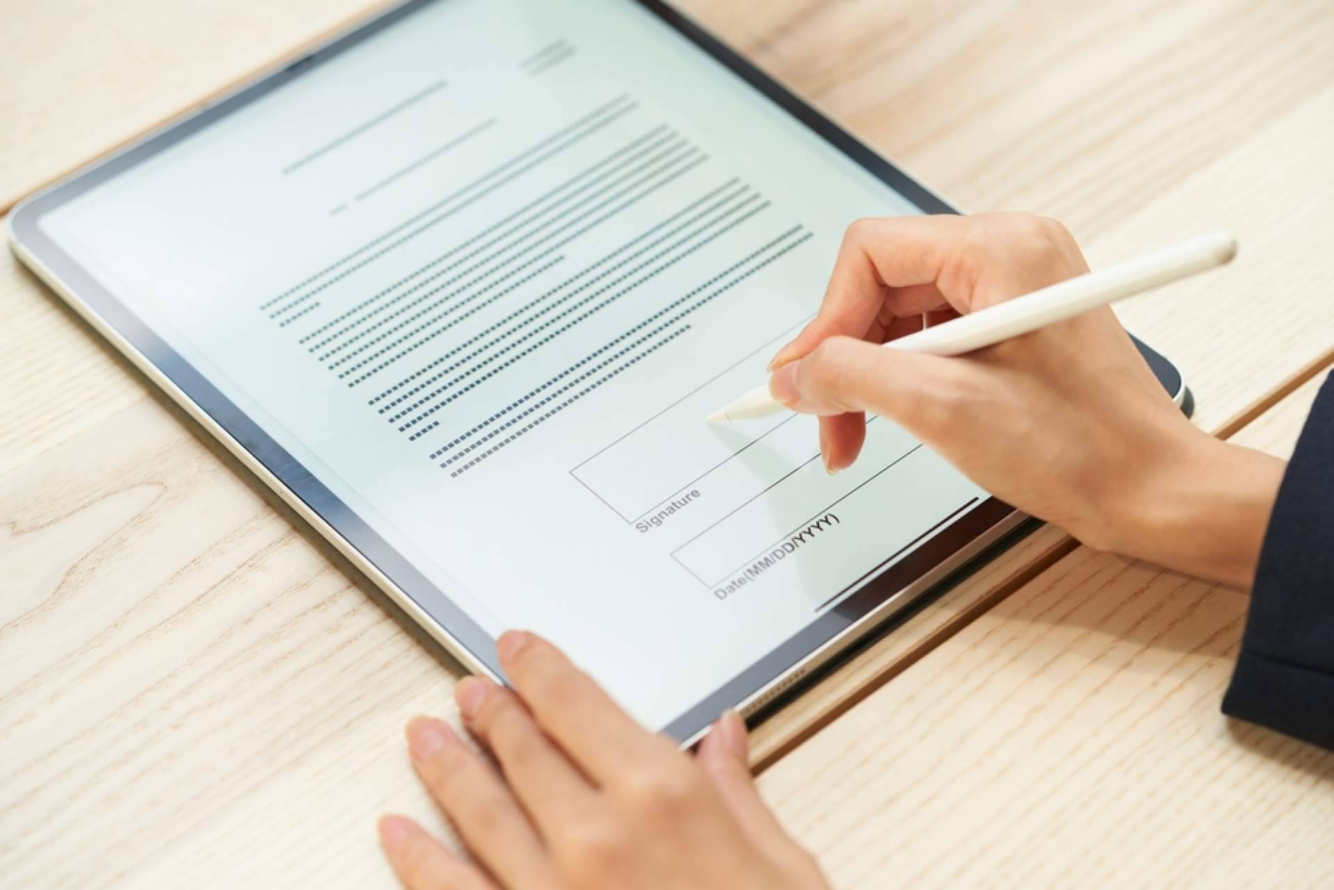 Las facilidades que ofrece la firma electrónica, de la mano de SIGNply