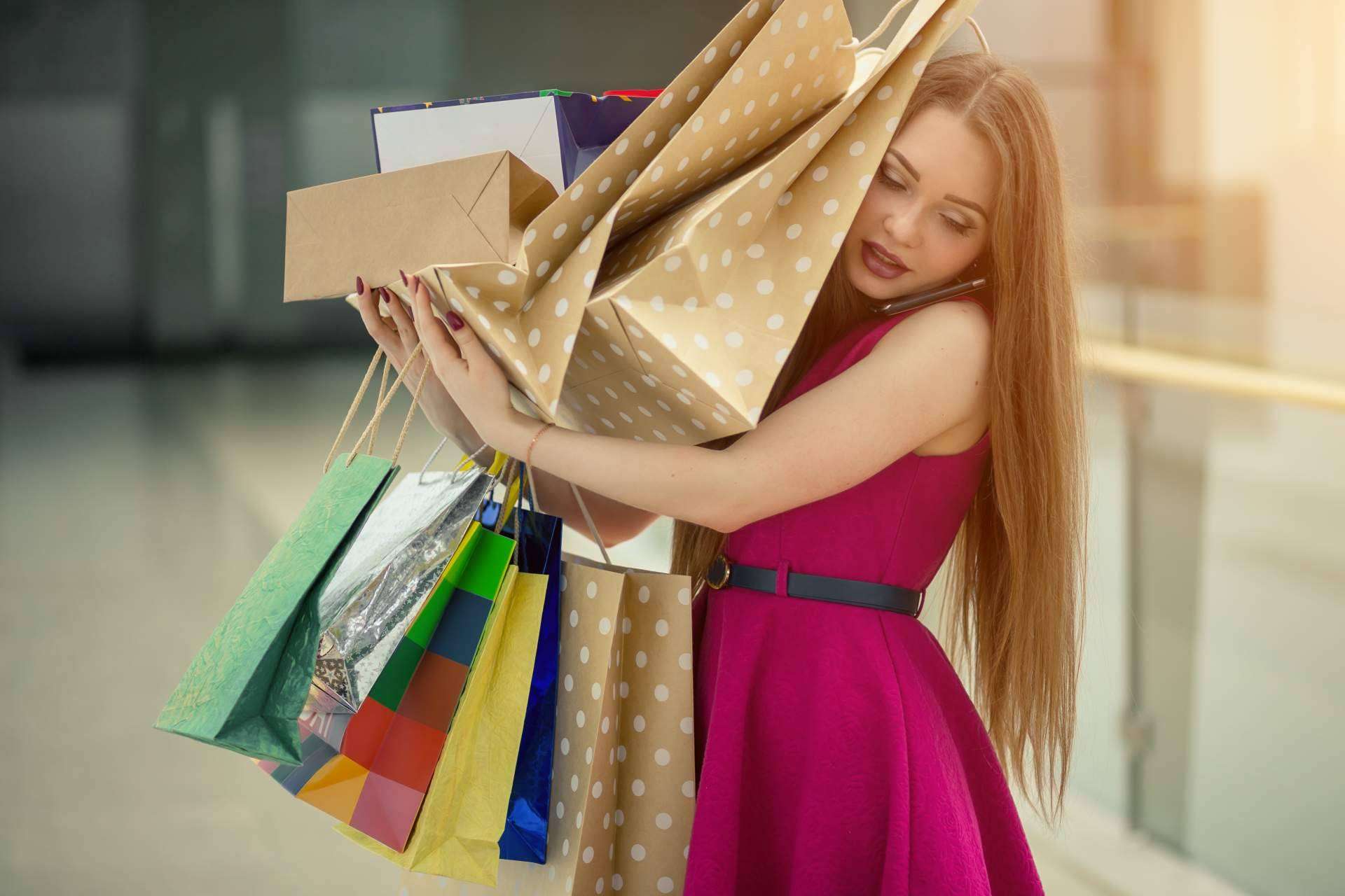 Cómo controlar el exceso de compras en Navidad, con Mariola Fernández
