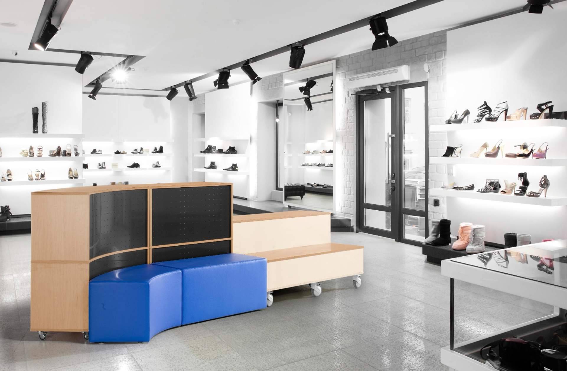 Creative Concept, mobiliario personalizado con la imagen corporativa de cada cliente