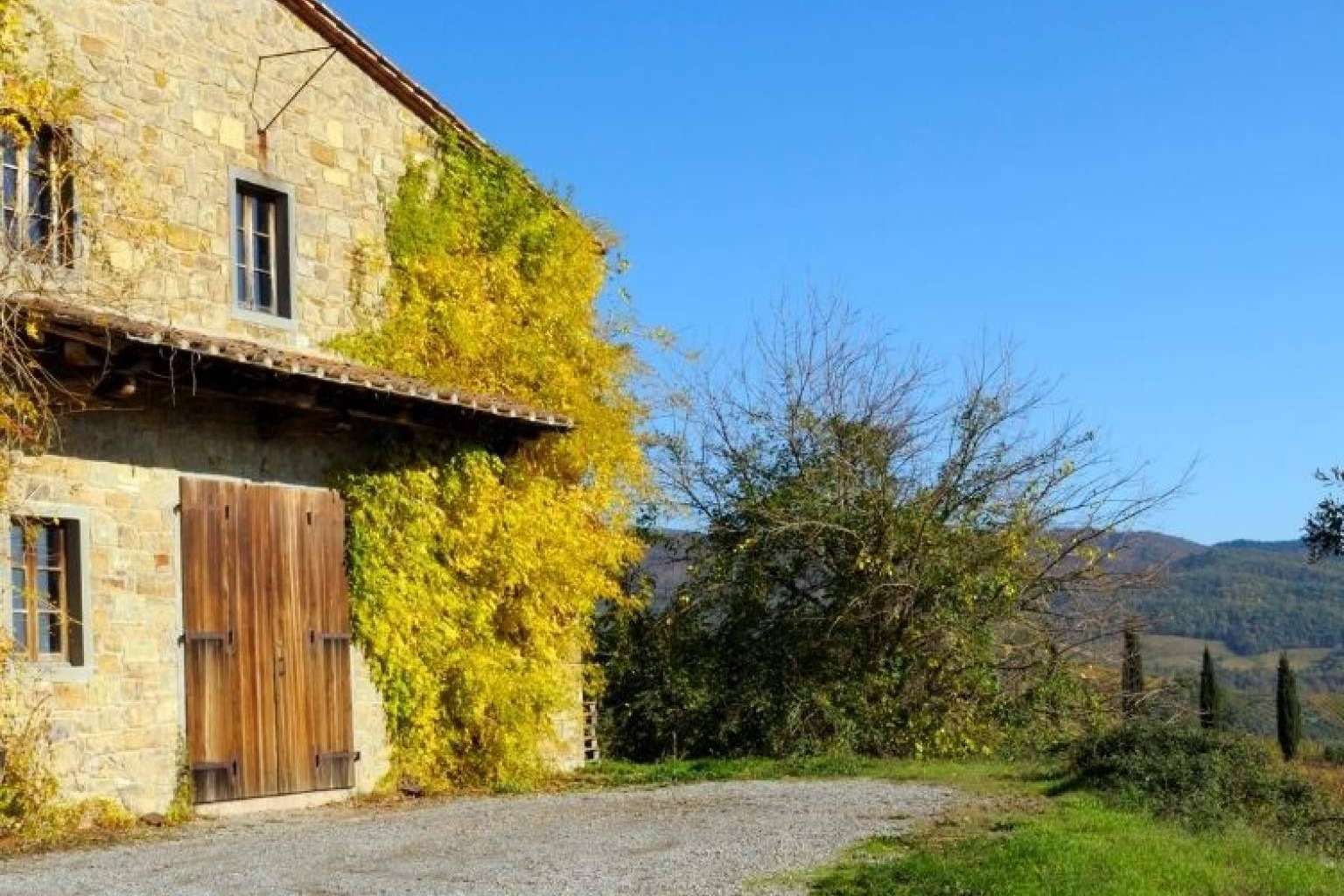 Alemany Real Estate dispone de un catálogo de masías en venta