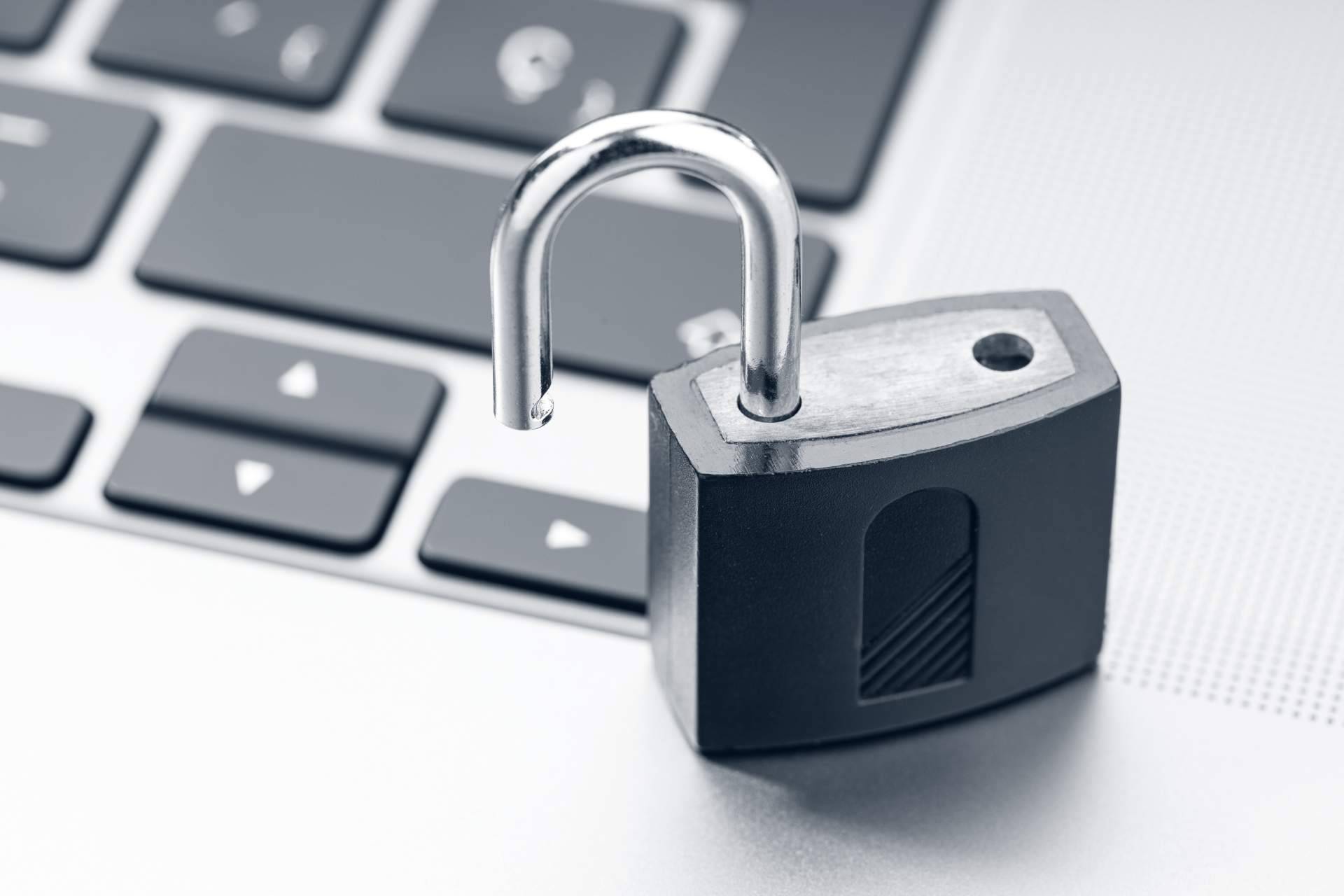 Protección de negocios frente a ataques cibernéticos, con Mastery