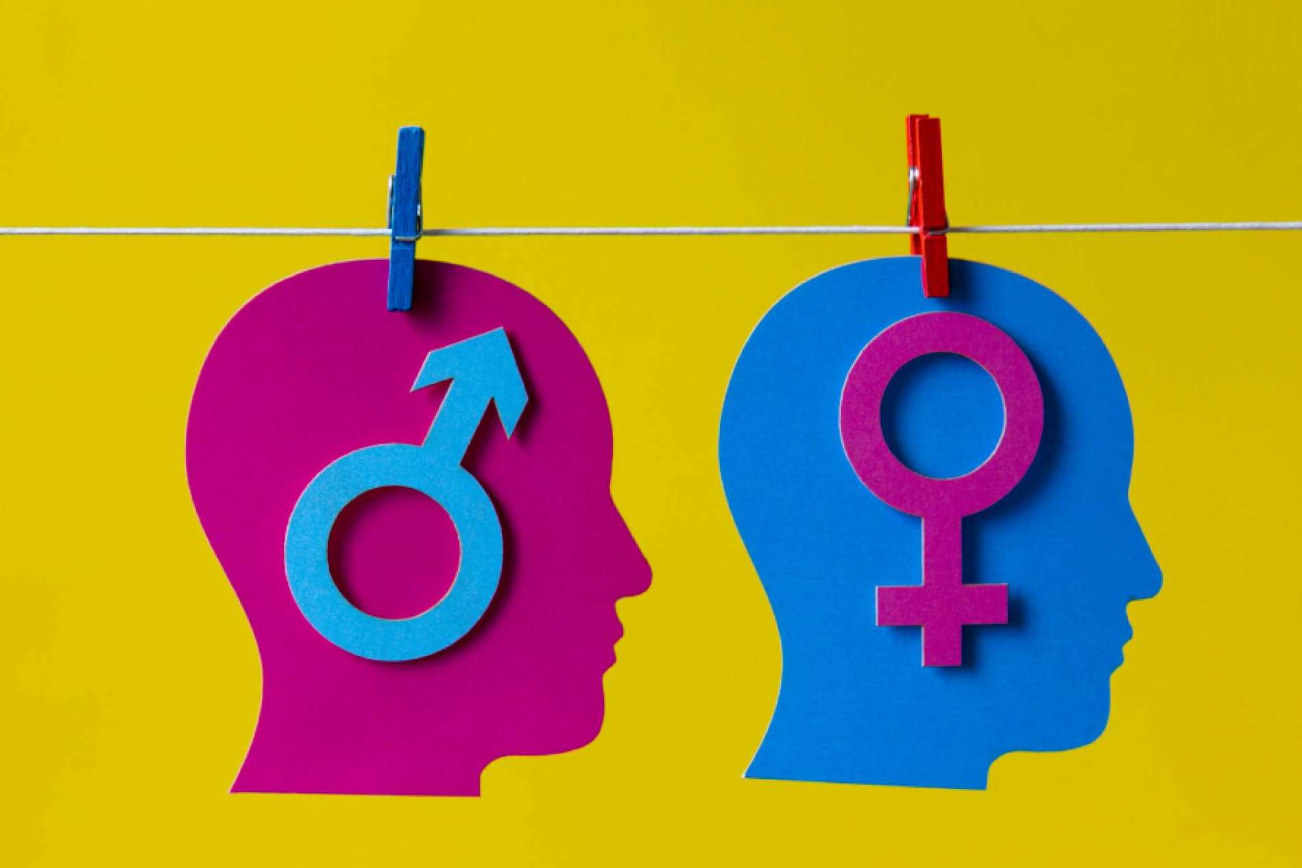 Feminización de la voz y disforia de género