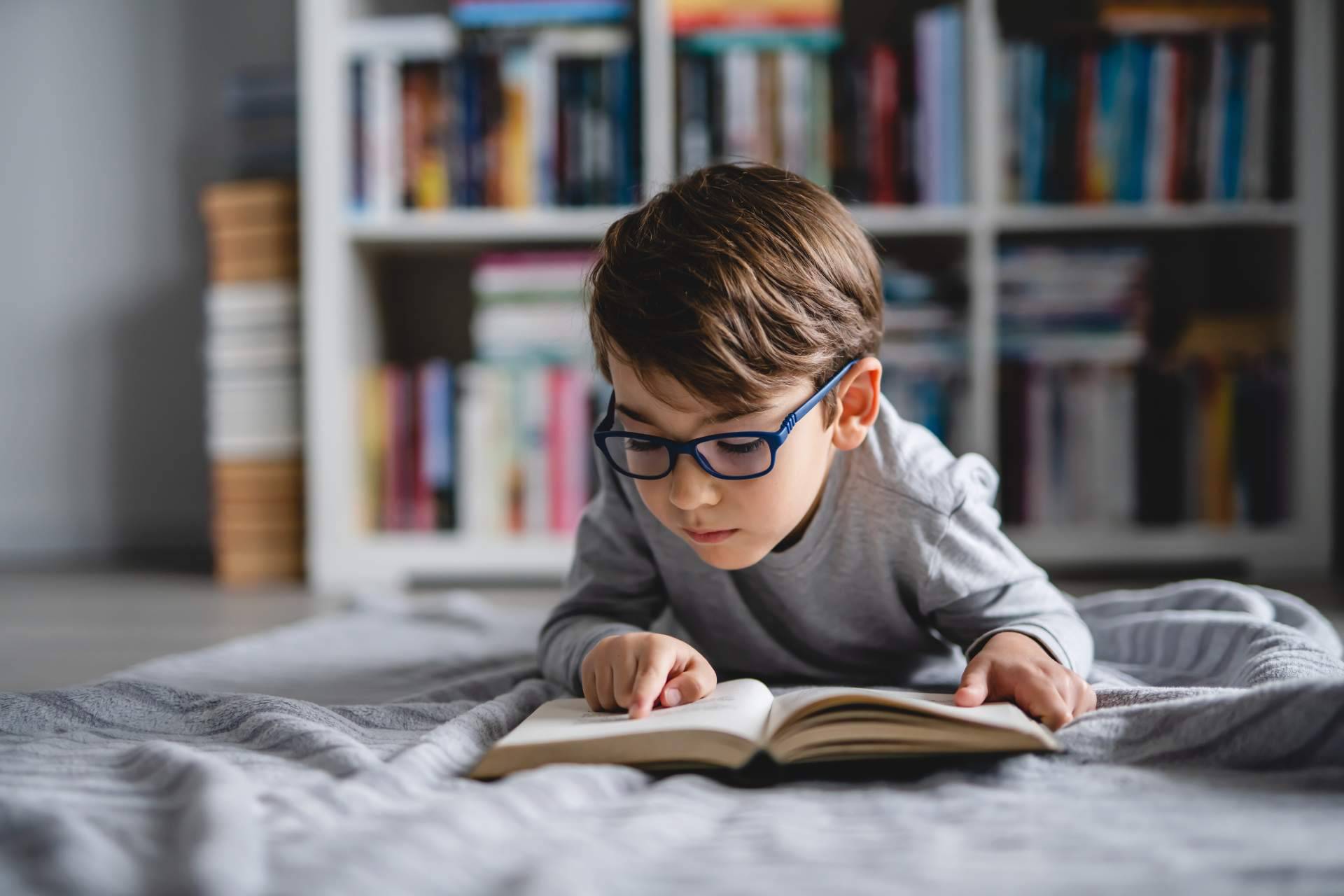 Cómo frenar la miopía infantil