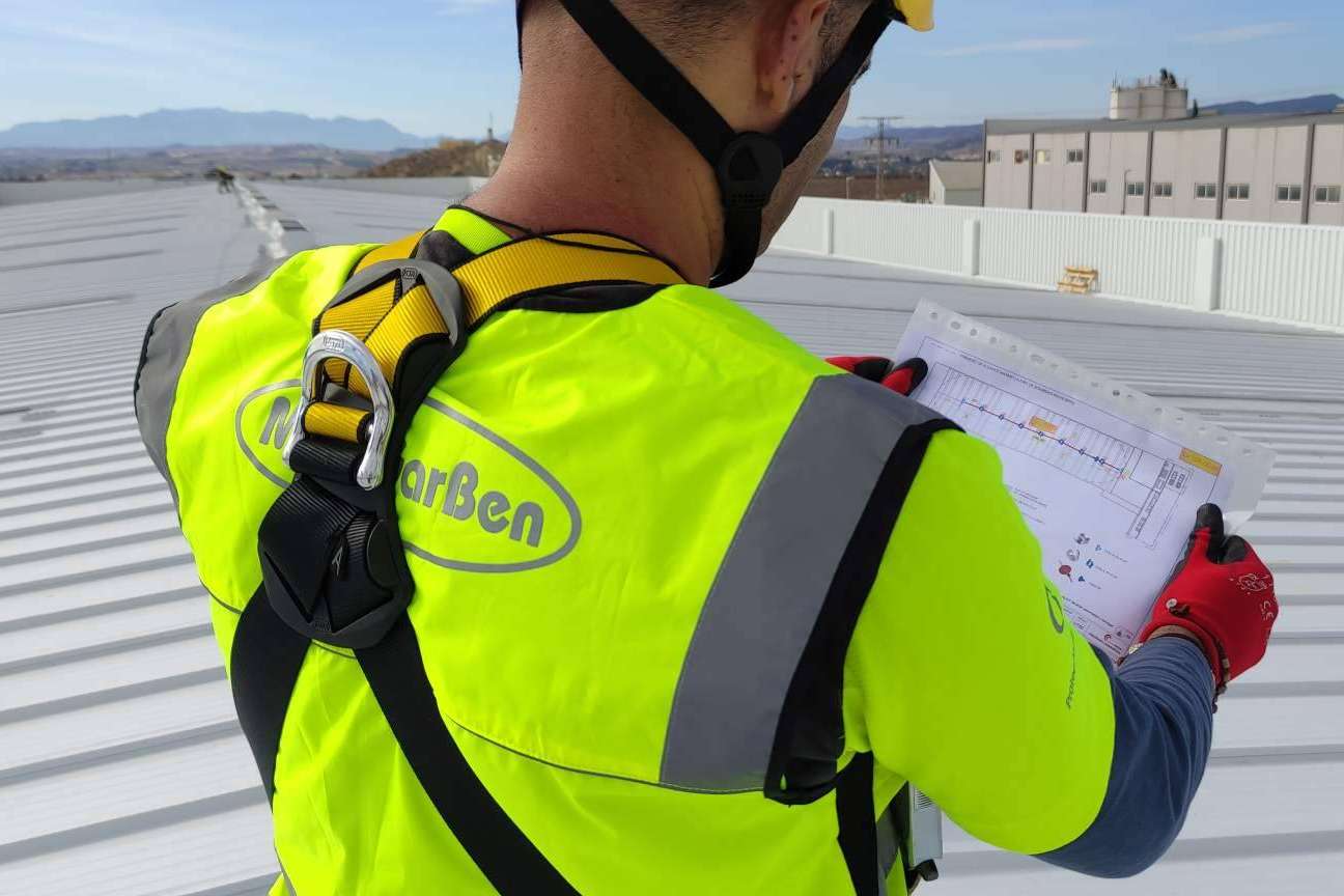 MultiGarBen, expertos en dispositivos de seguridad para trabajadores en altura