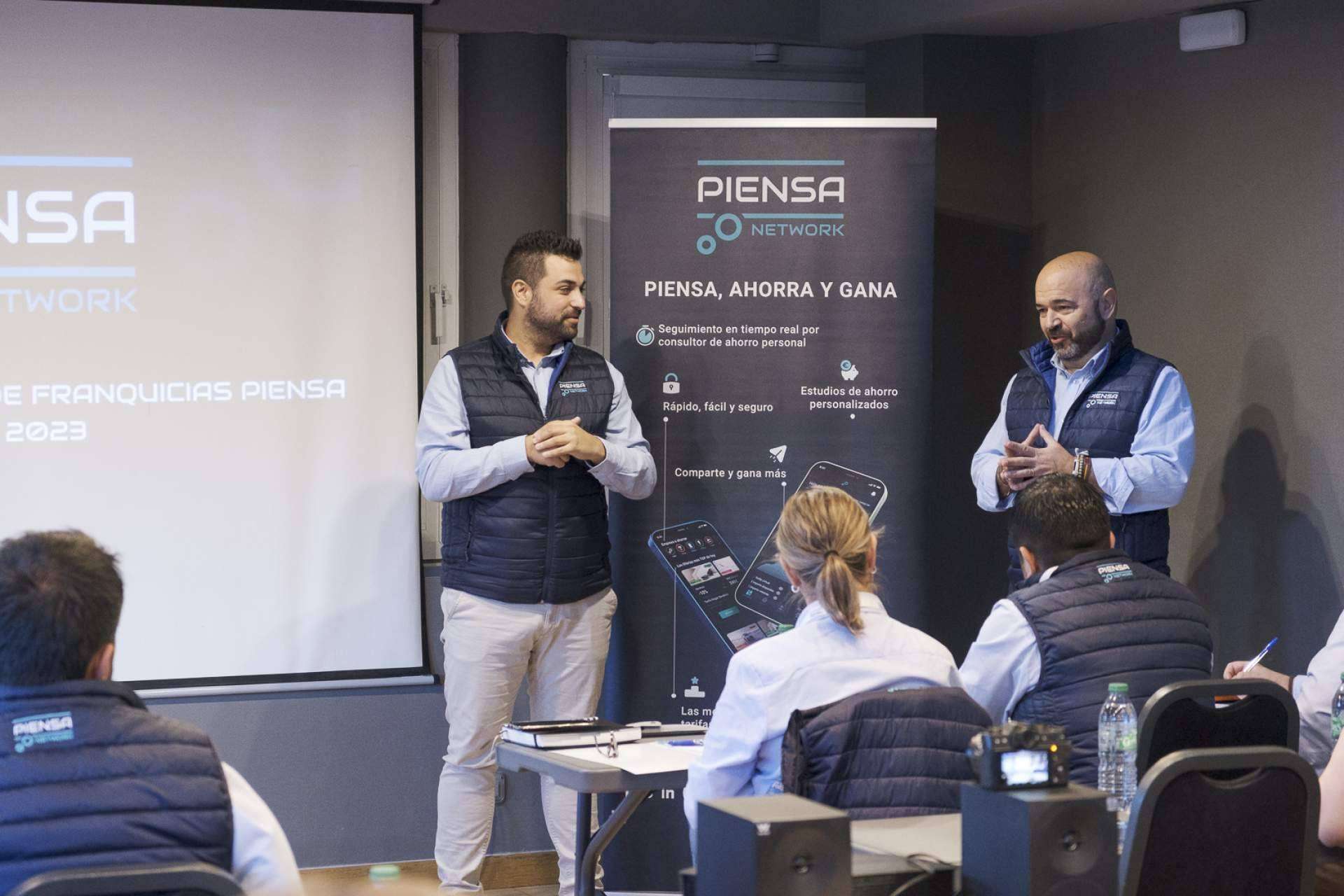 Convertirse en franquiciado con Piensa Network