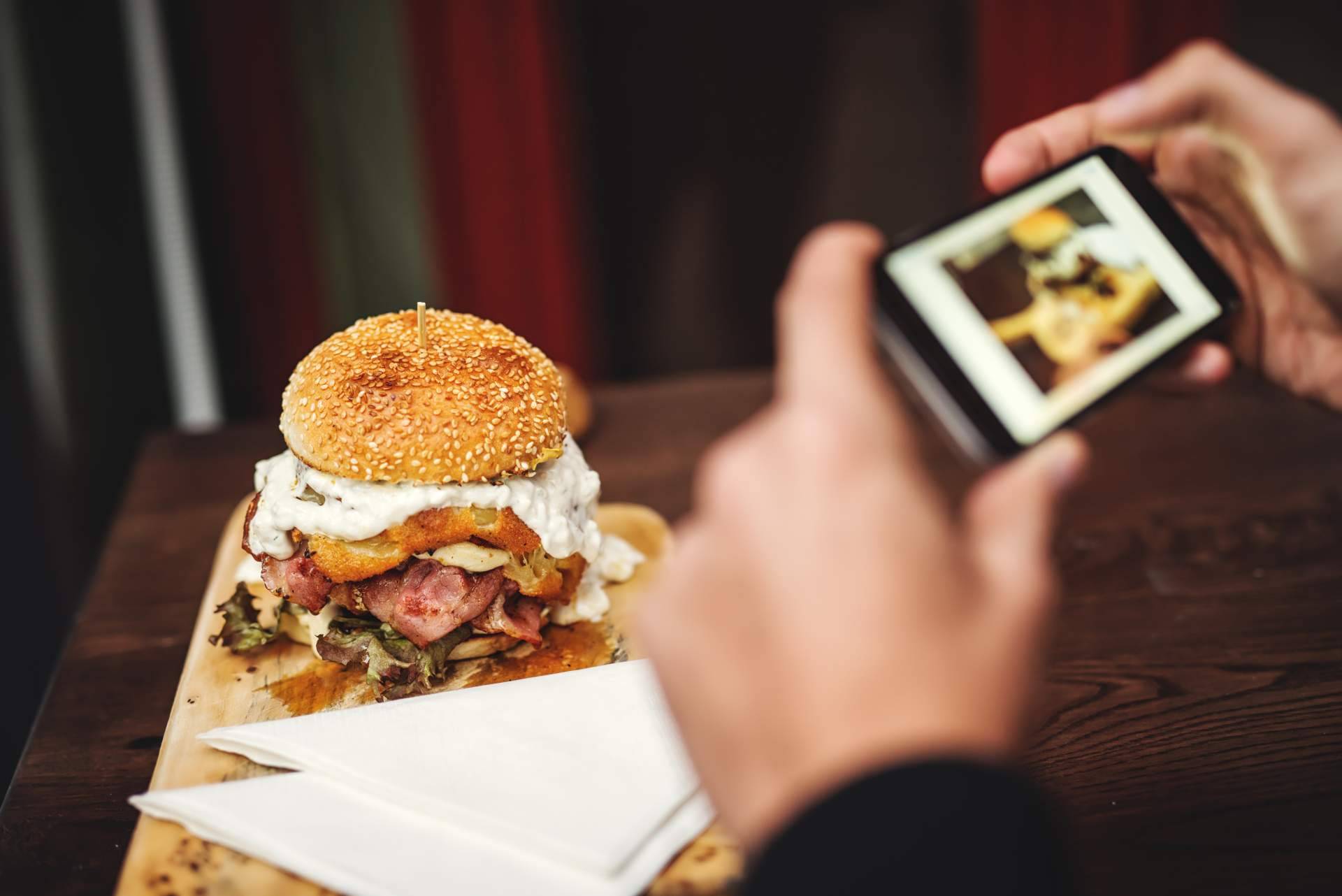 Creadores de contenido gastronómico, los influencers de la comida