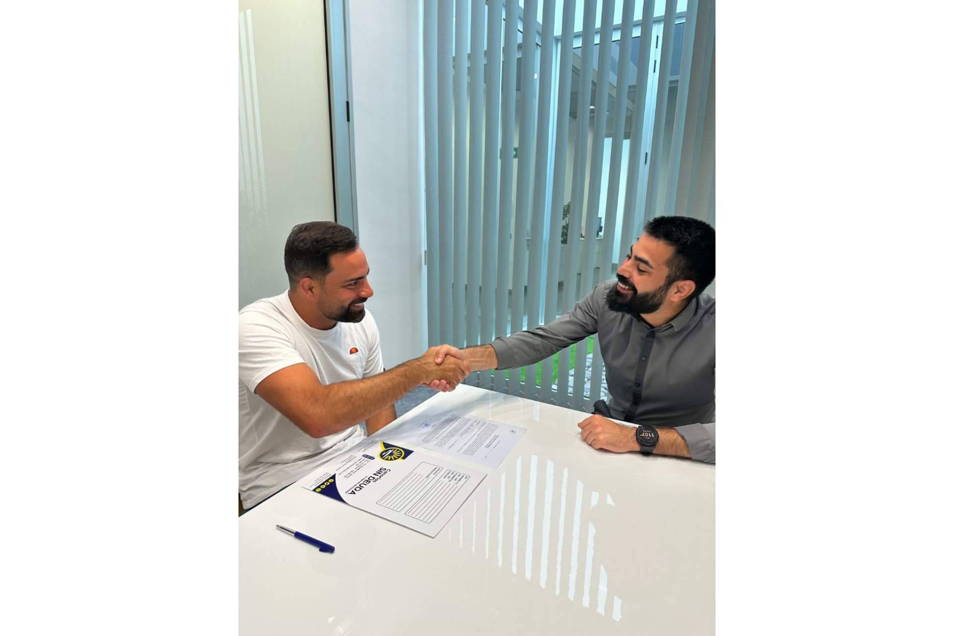 ¿Cómo un vecino de Las Palmas pudo salir de una deuda de más de 19.000 € con La Ley de Segunda Oportunidad?