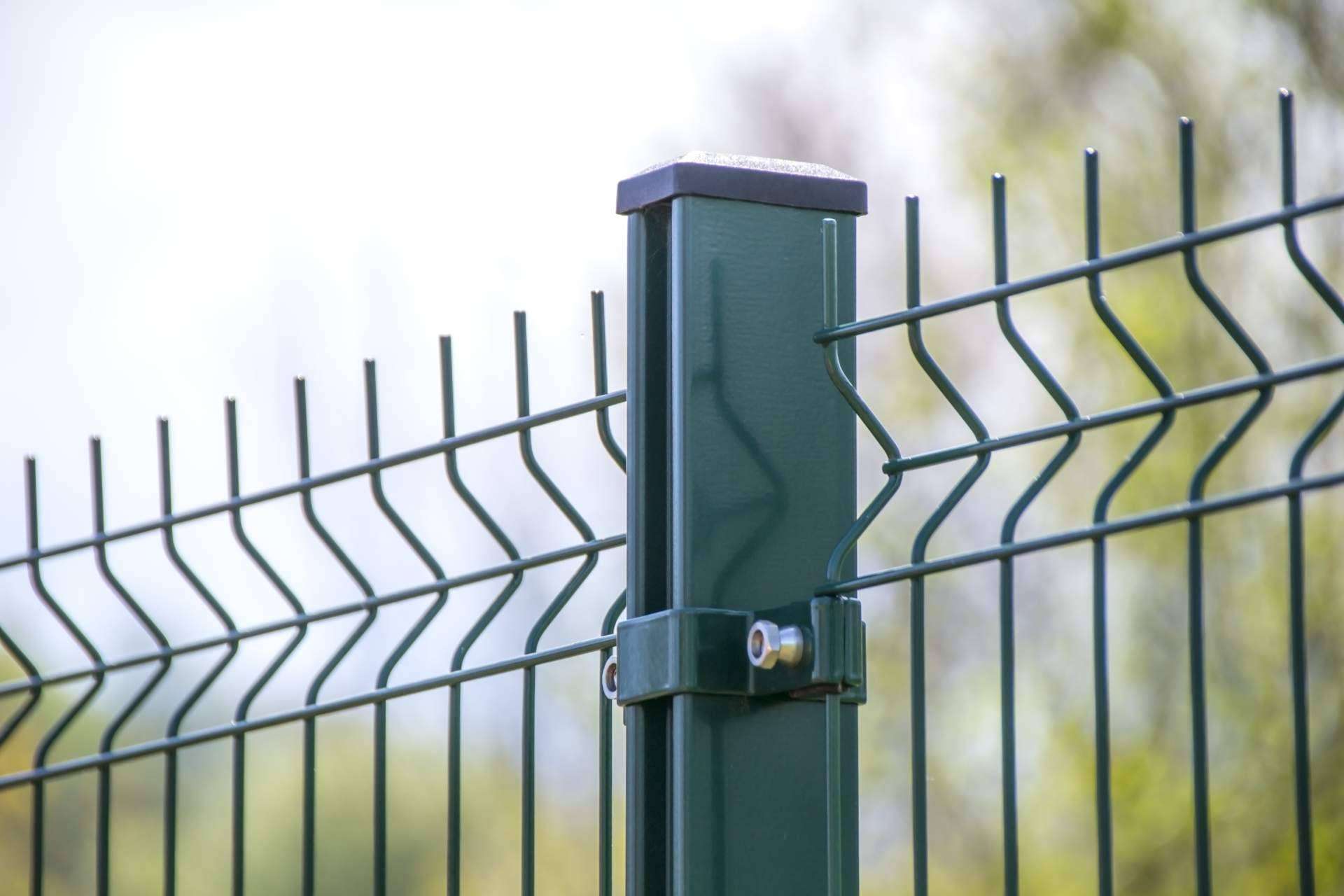 Un referente en vallados metálicos, Securfix, lanza sus puertas mallazo
