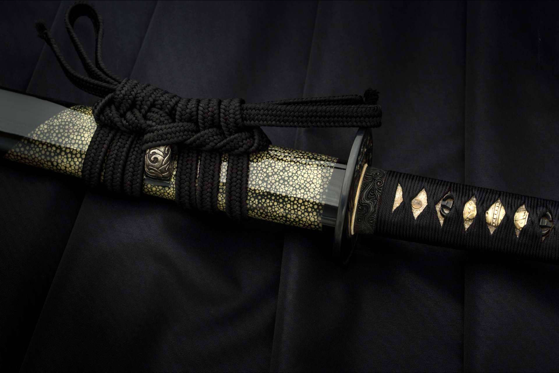 ¿Dónde comprar katanas artesanales de YariNohanzo? KatanaMart