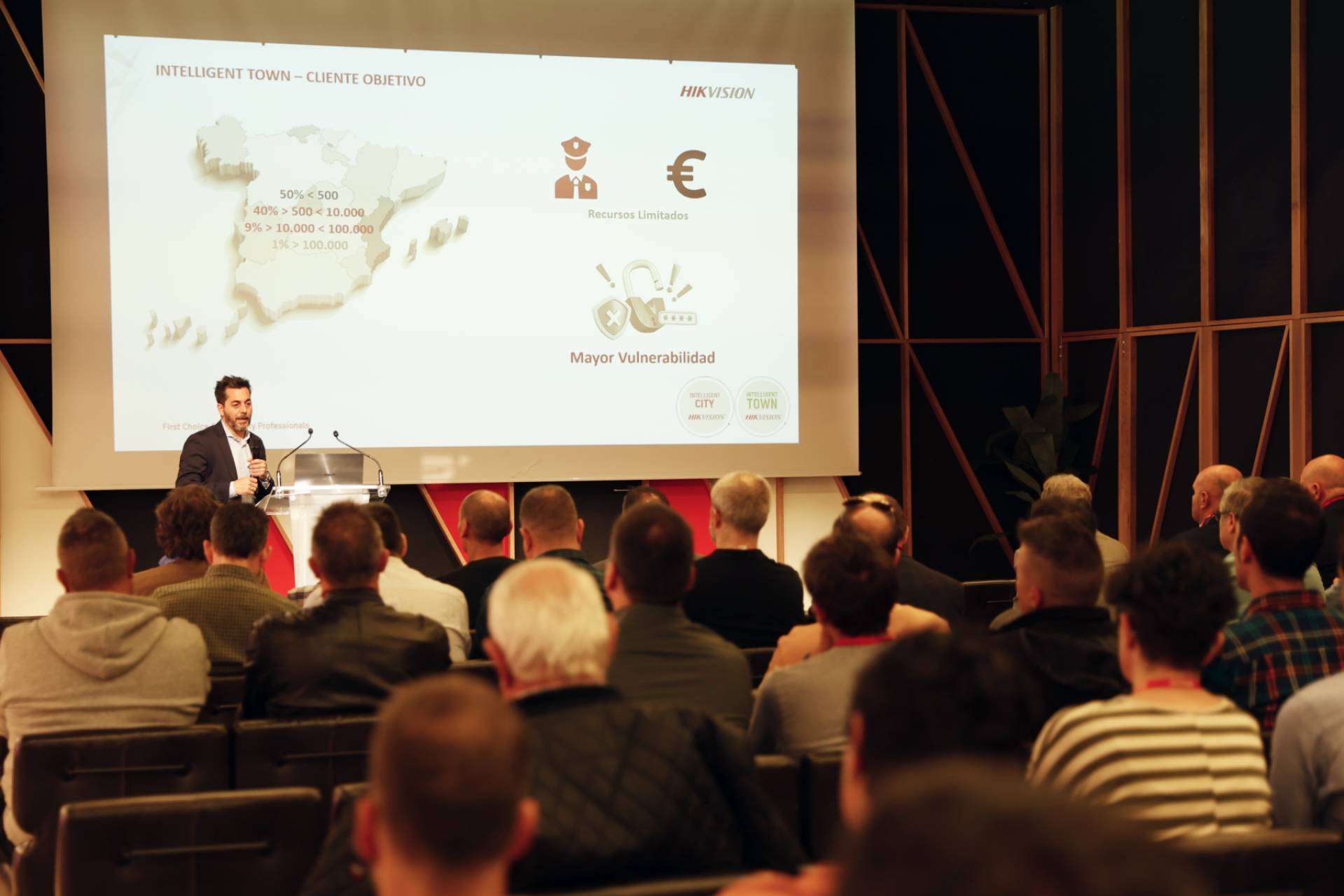 Municipios del norte de España se reúnen en el primer TechPOL Summit para revolucionar su seguridad