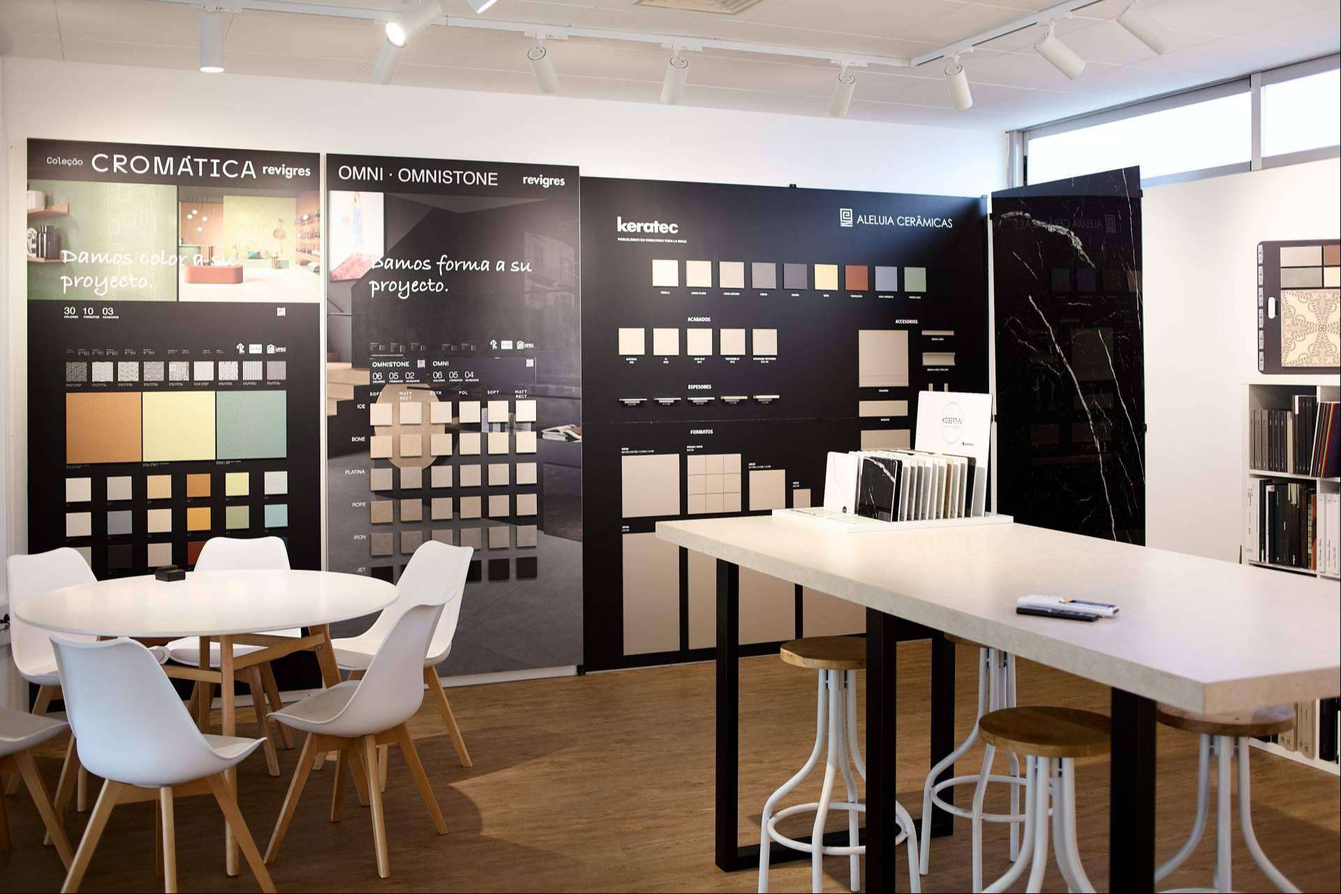 Moraval renueva su exposición