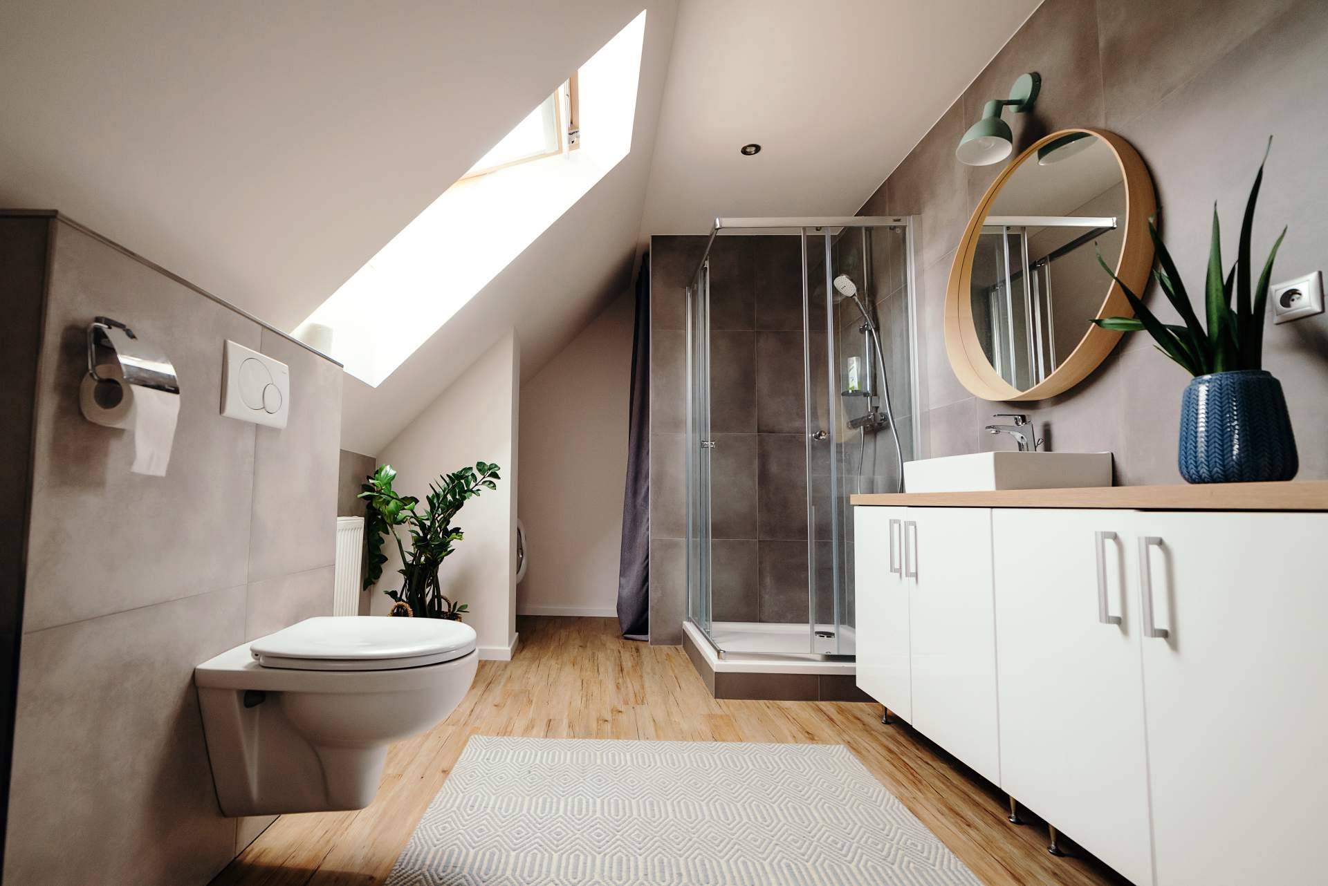 La tendencia que crece; Muebles de baño asequibles y sostenibles para un hogar más consciente
