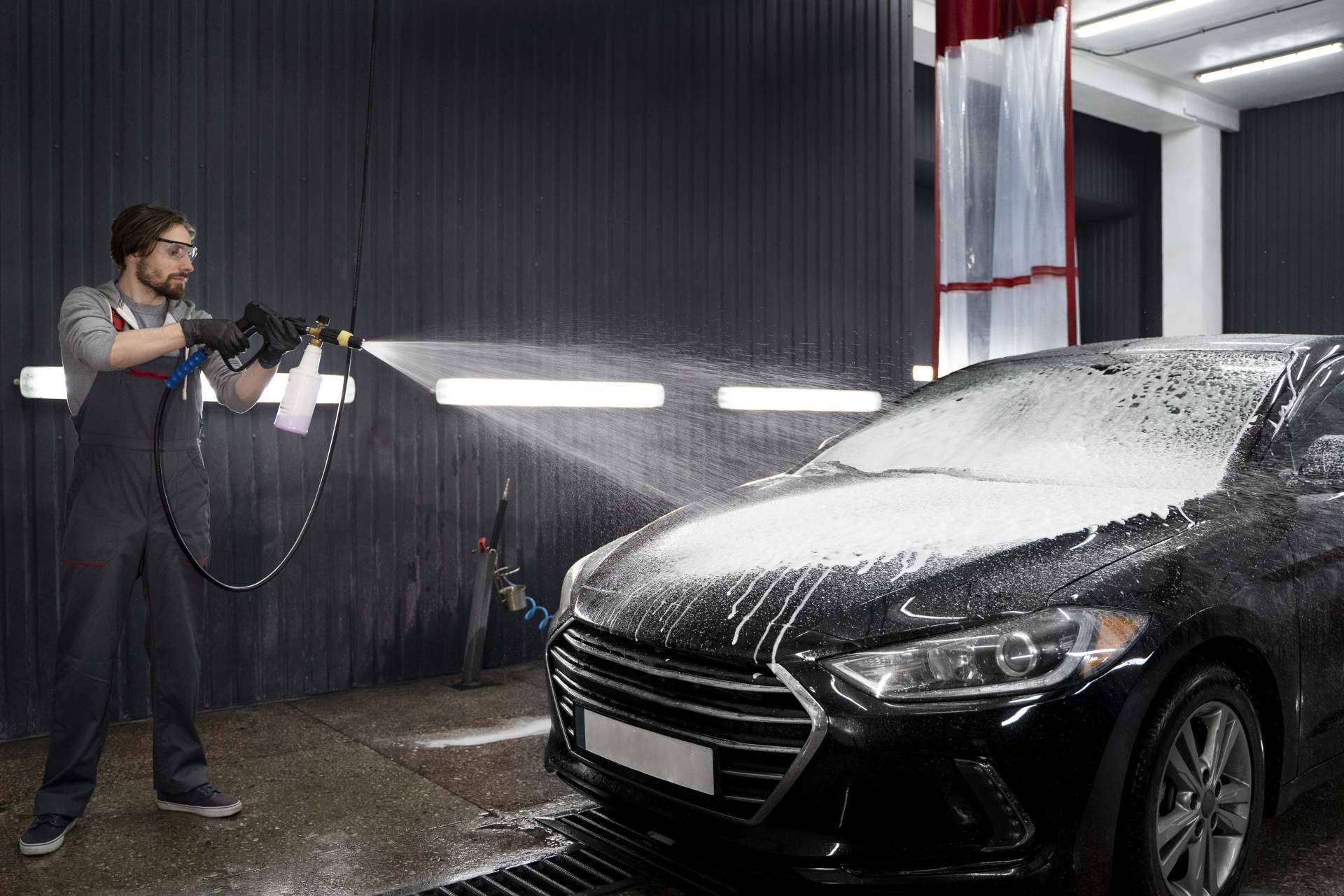 Guía de errores a evitar en los lavaderos de coches con agua a presión