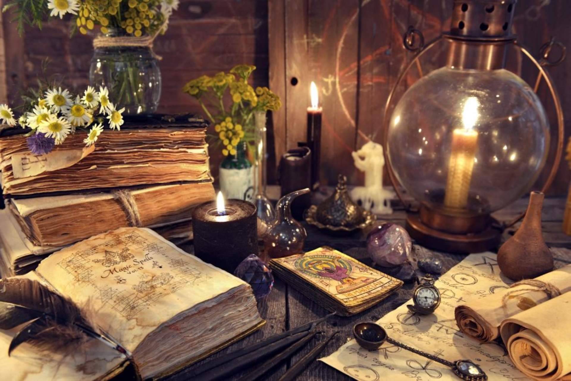 La saga 'El Último Brujo'; un universo de fantasía histórica chilena en expansión