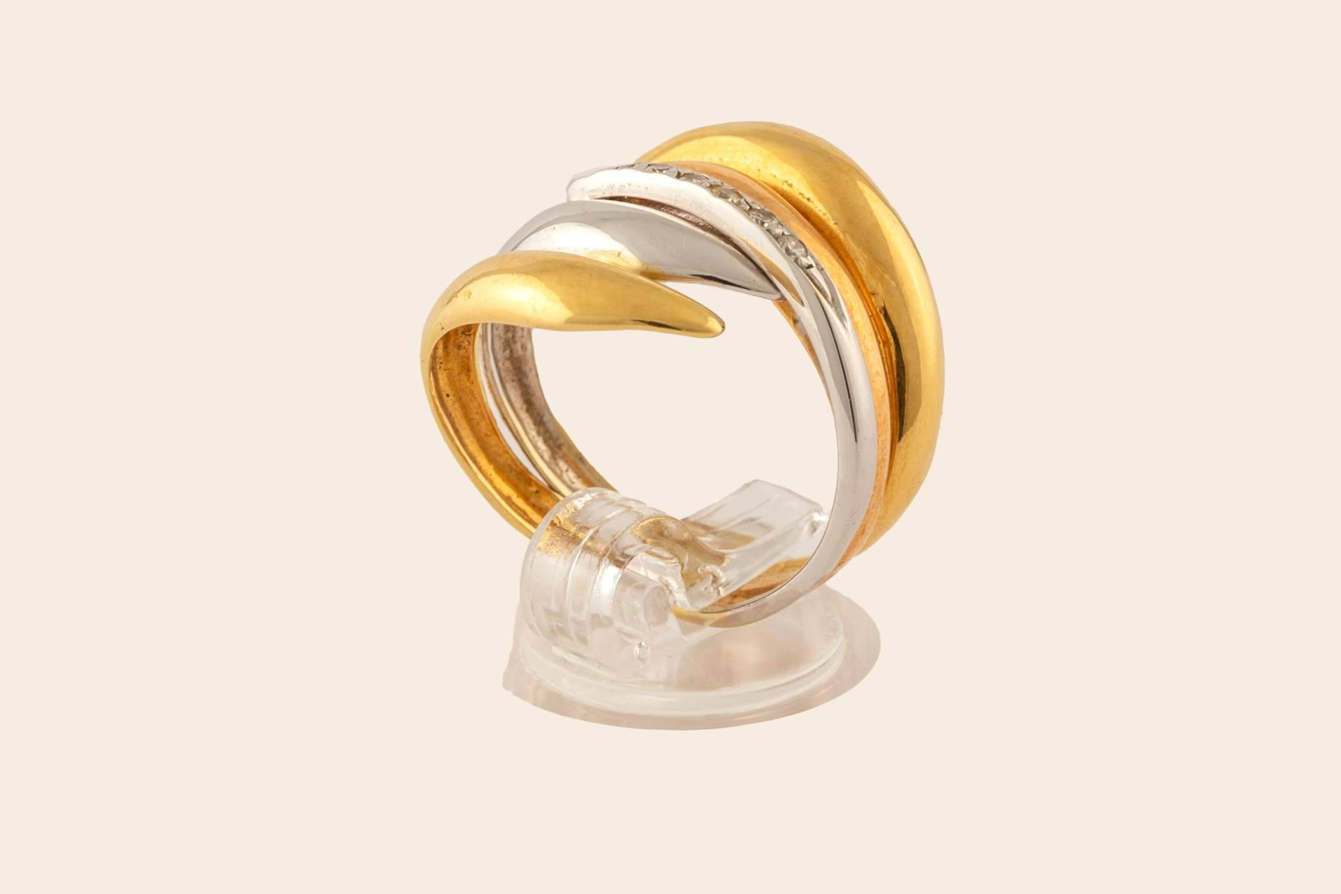 Escrapalia; cómo comprar joyas y relojes en subasta con confianza, donde el comprador fija el precio