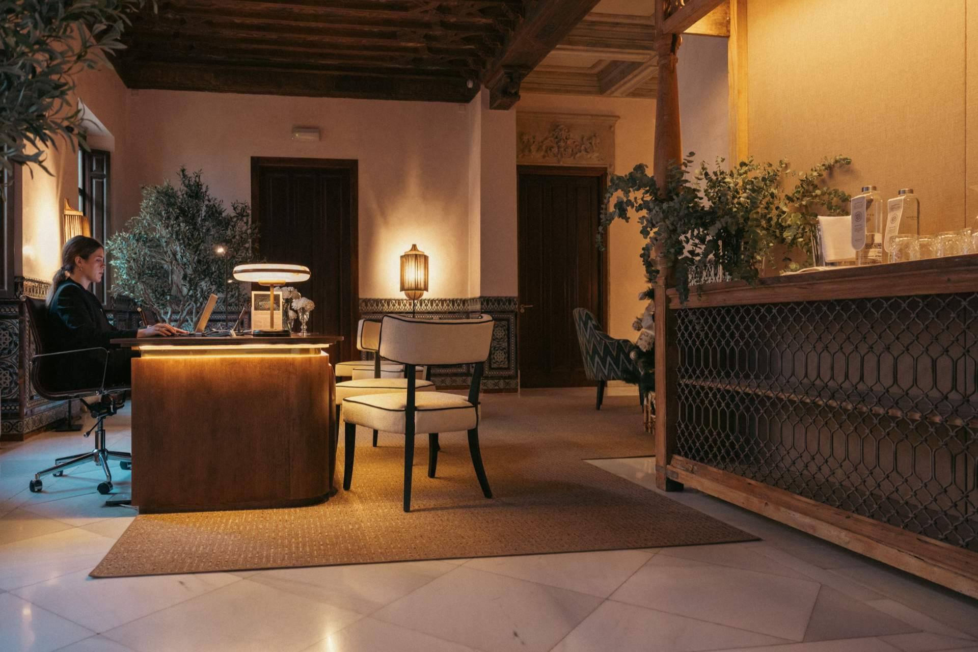 Hospes Palacio de los Patos anuncia hoy que ha obtenido oficialmente la clasificación Hotel 5* Gran Lujo