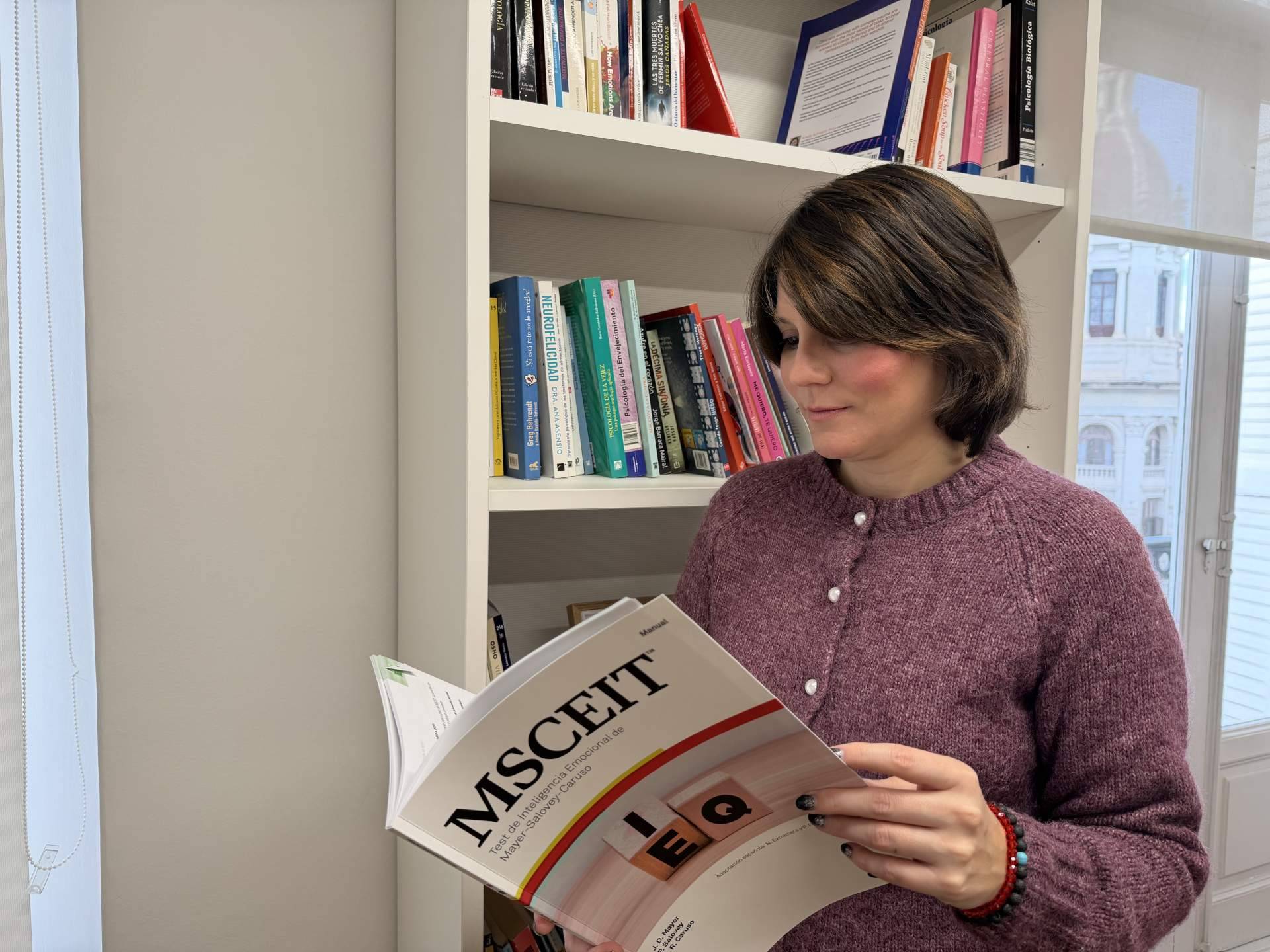 La psicóloga Estefanía Cárcel explica la importancia de evaluar las altas capacidades
