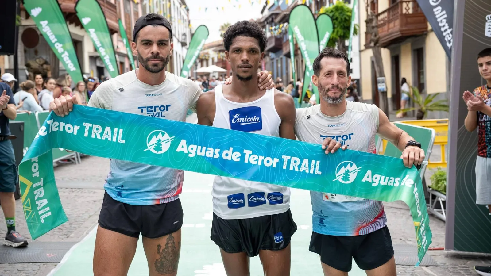 Nelson Alves y Yurena Castrillo reinan en una XVI Aguas de Teror Trail renacida tras el invierno
